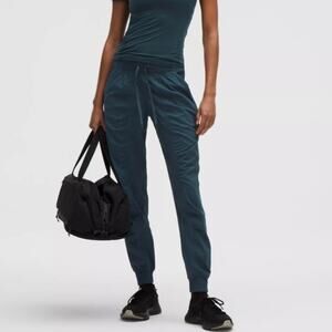 Lululemon Dance Studio Midrise Full Length Jogger Endocrine Blue 10 NWT
